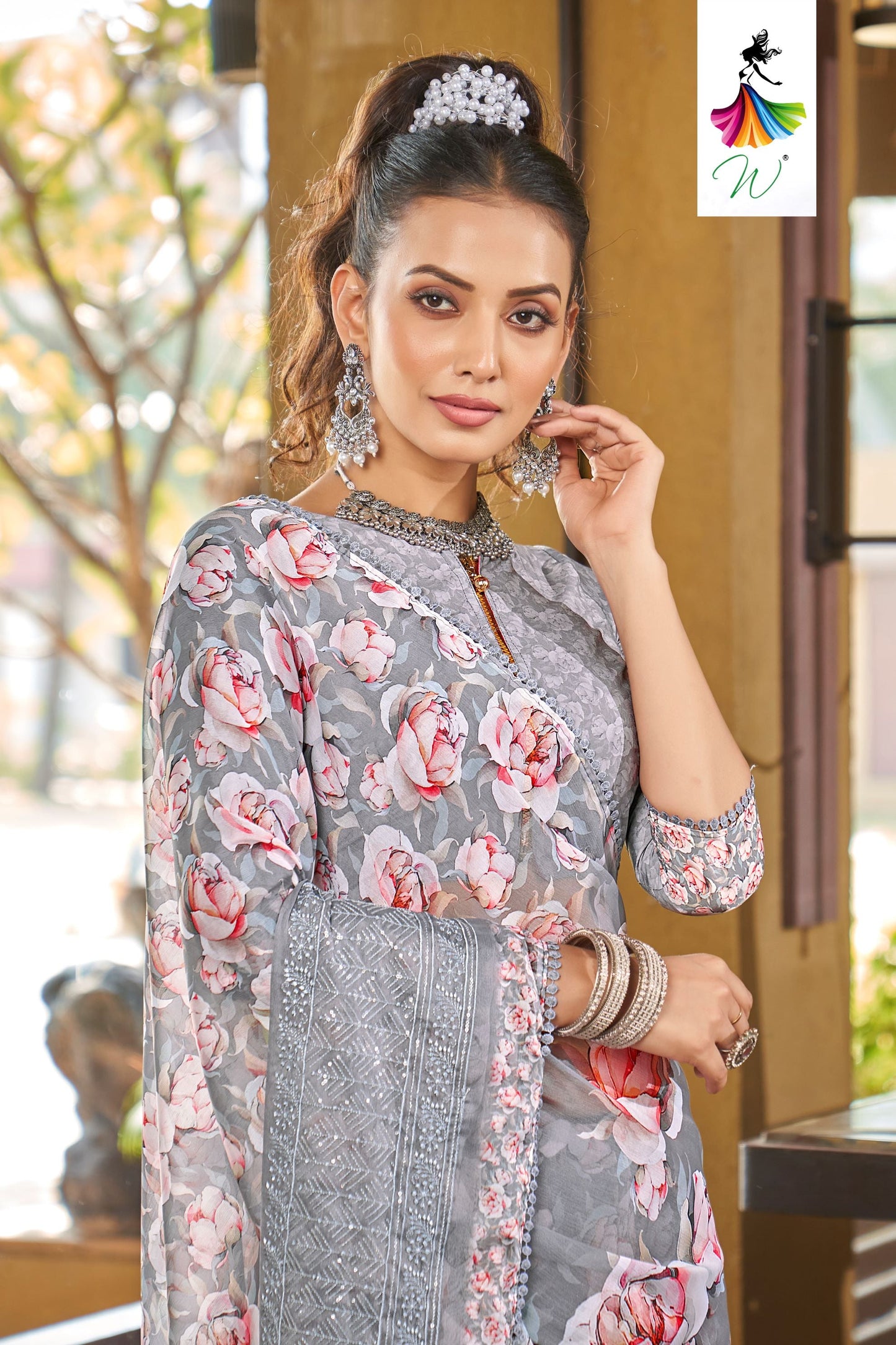 Jullitte - Womantra Styles Pvt Ltd