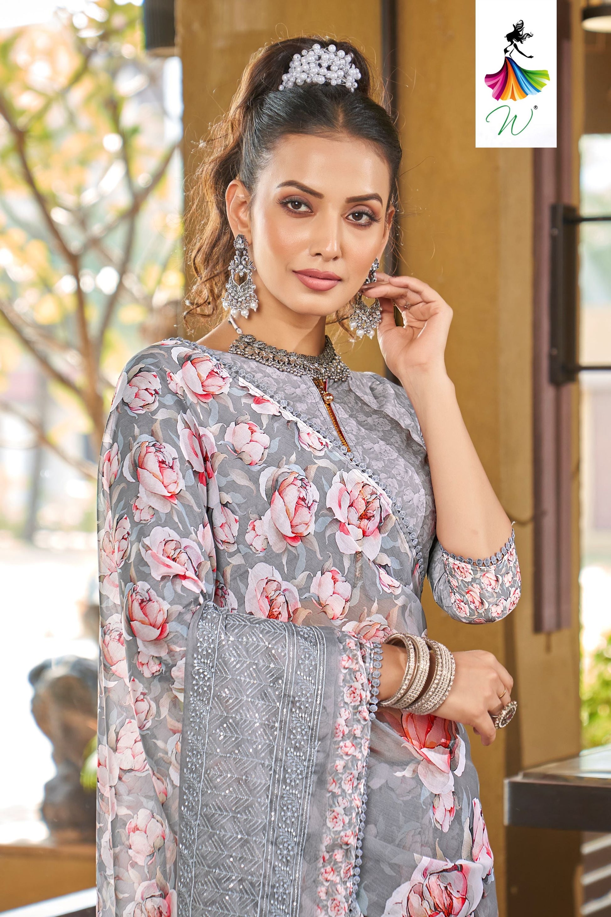 Jullitte - Womantra Styles Pvt Ltd