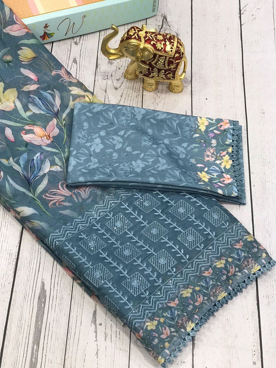 Jullitte - Womantra Styles Pvt Ltd