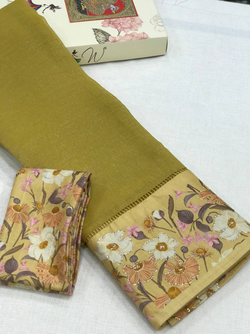 Mohra - Womantra Styles Pvt Ltd