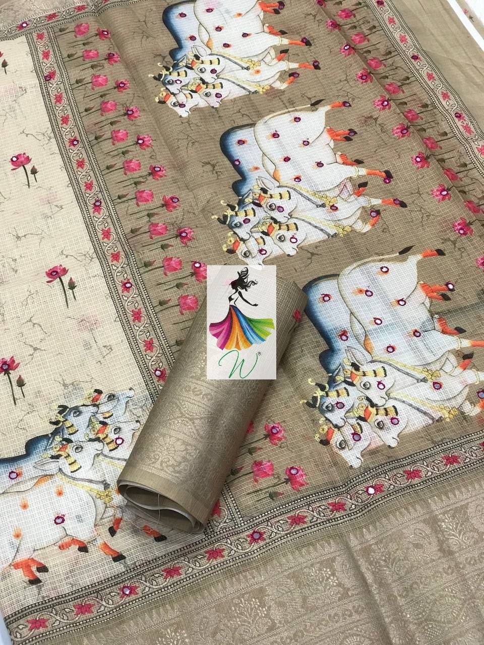 Svara Mirror - Womantra Styles Pvt Ltd