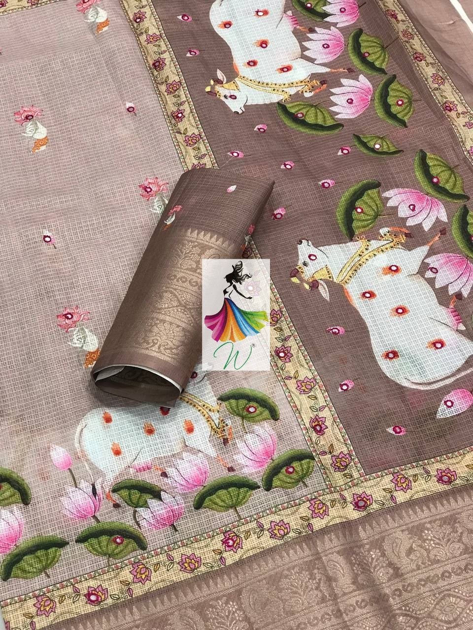 Svara Mirror - Womantra Styles Pvt Ltd